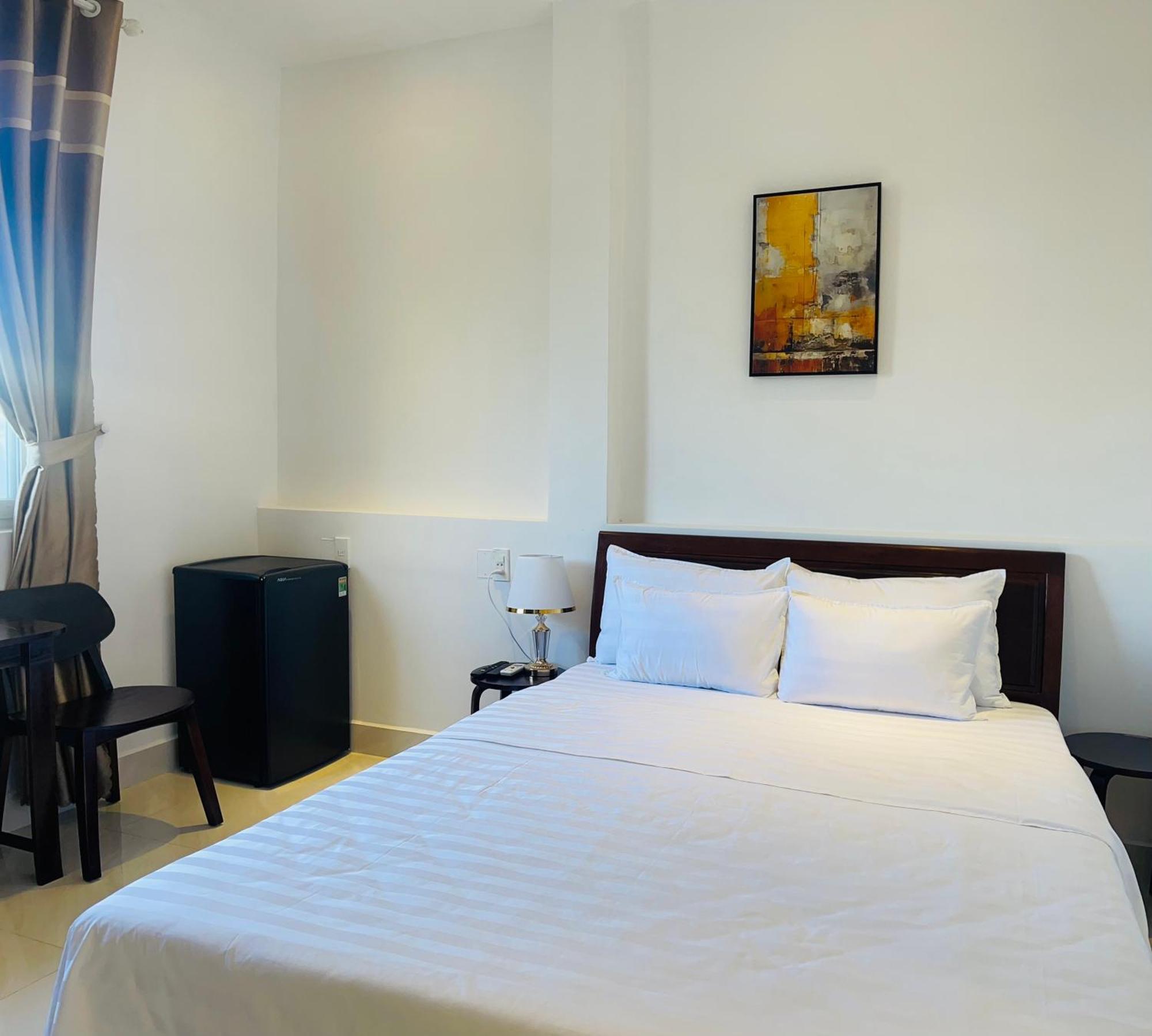 Hotel Khach San Romo Quảng Ngãi Exterior foto